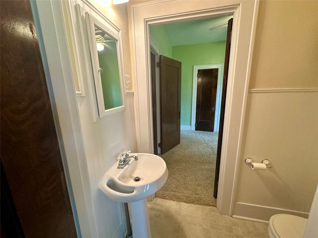 305 S Chestnut Street, Jefferson, IA 50129