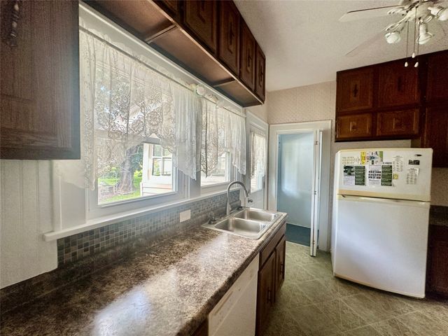 305 S Chestnut Street, Jefferson, IA 50129