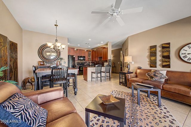 11069 E KILAREA Avenue 186, Mesa, AZ 85209