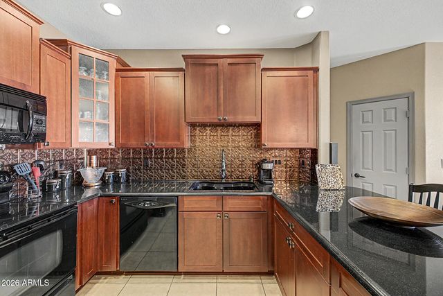 11069 E KILAREA Avenue 186, Mesa, AZ 85209