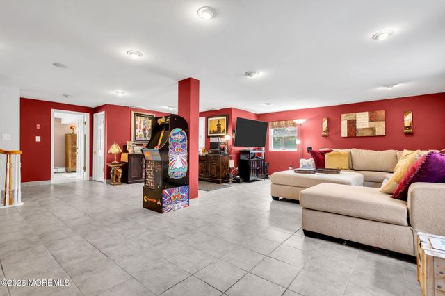 208 Quail Lane S, Lanoka Harbor, NJ 08734