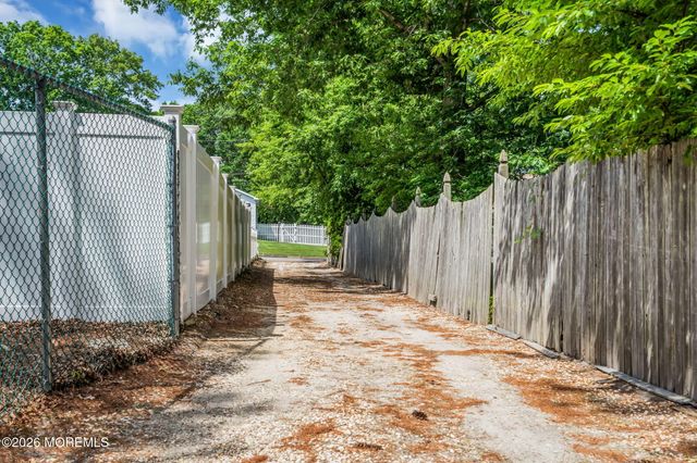 208 Quail Lane S, Lanoka Harbor, NJ 08734