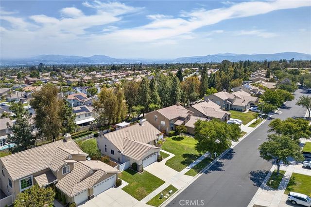 711 Donatello Drive, Corona, CA 92882