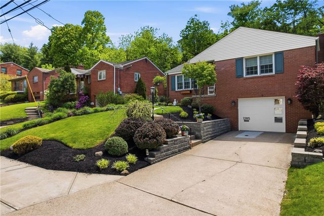 1285 CEDAR BLVD, Mt Lebanon, PA 15228