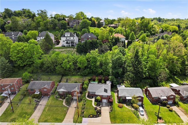 1285 CEDAR BLVD, Mt Lebanon, PA 15228