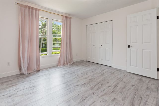 151 Crab Apple Lane, Greece, NY 14626