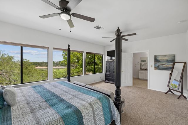 25420 Cove DR, Spicewood, TX 78669