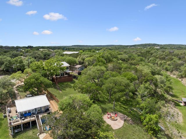 25420 Cove DR, Spicewood, TX 78669