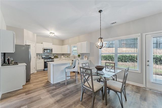 1438 Autumn Wood Trail, Sugar Hill, GA 30518