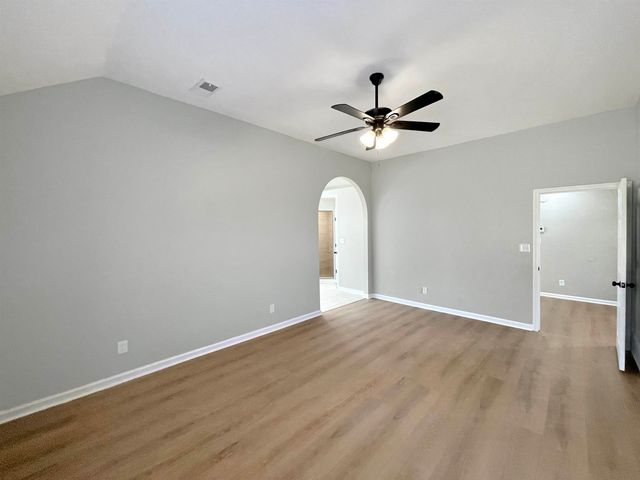 5070 ASHLAND GROVE ST, Bartlett, TN 38002