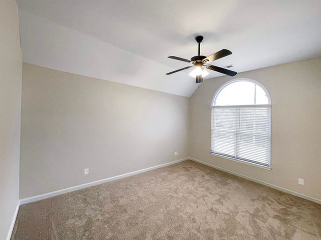 5070 ASHLAND GROVE ST, Bartlett, TN 38002