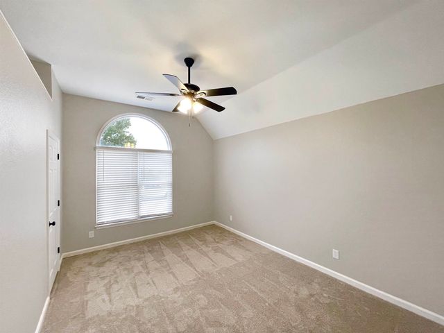 5070 ASHLAND GROVE ST, Bartlett, TN 38002