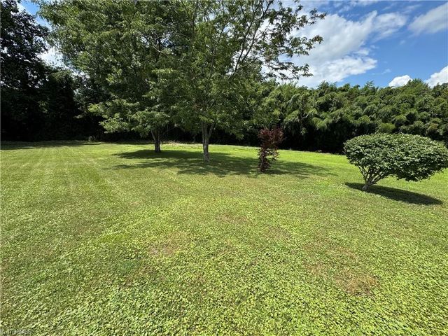 151 Siloam Road, Mount Airy, NC 27030