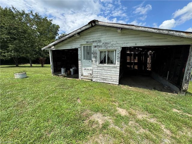151 Siloam Road, Mount Airy, NC 27030