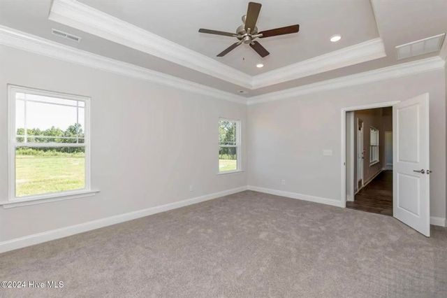 162 Seashore Street, Grimesland, NC 27837