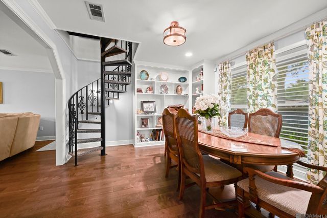 12581 Roundsaville Rd, Baton Rouge, LA 70818