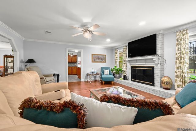 12581 Roundsaville Rd, Baton Rouge, LA 70818