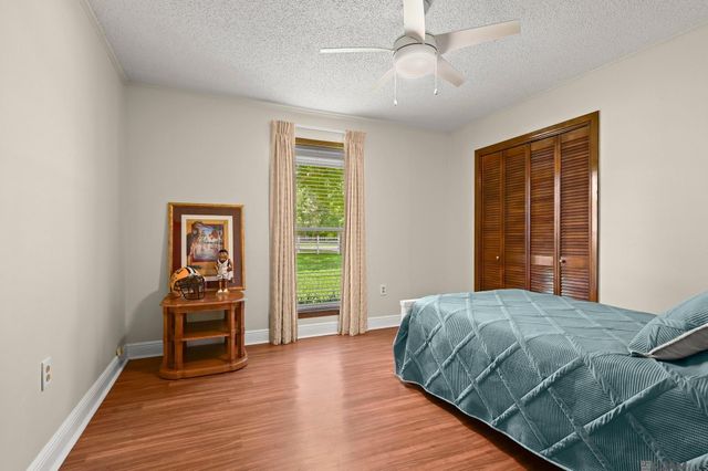 12581 Roundsaville Rd, Baton Rouge, LA 70818