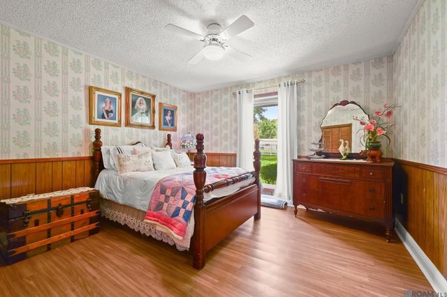 12581 Roundsaville Rd, Baton Rouge, LA 70818