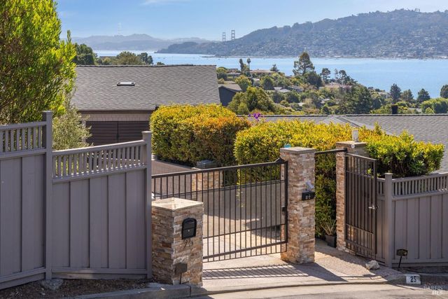 25 Mark Ter, Tiburon, CA 94920