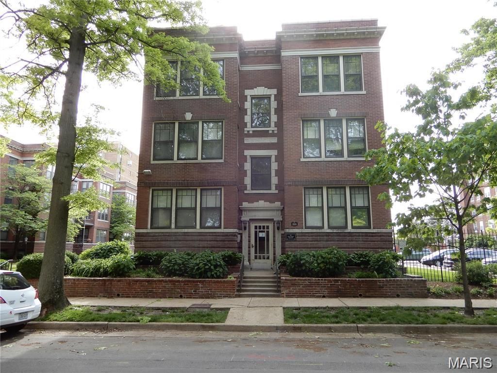 533 Clara Avenue 1E, St Louis, MO 63112