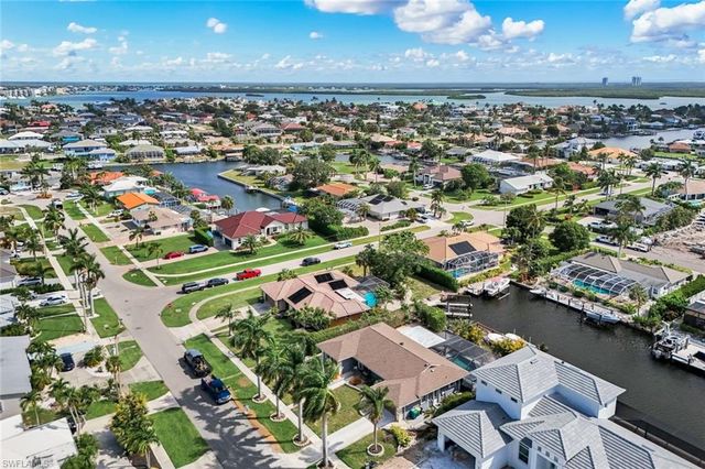 785 Willow CT, Marco Island, FL 34145