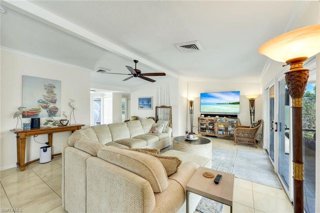 785 Willow CT, Marco Island, FL 34145