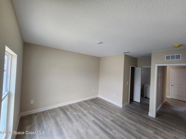992 Mathers Street, Melbourne, FL 32935