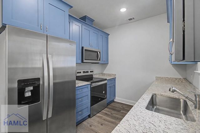 205 - B Bagley Avenue, Hinesville, GA 31313