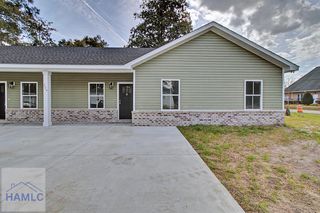 205 - B Bagley Avenue, Hinesville, GA 31313