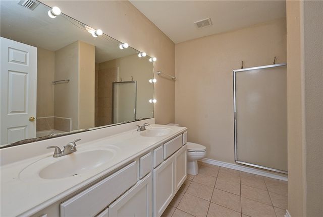 2007 Margaret Ln, Kingsville, TX 78363