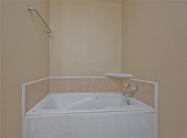 2007 Margaret Ln, Kingsville, TX 78363