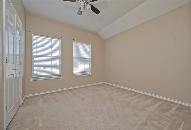 2007 Margaret Ln, Kingsville, TX 78363