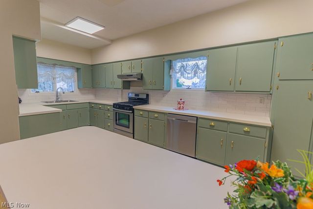 51883 Telegraph, Amherst, OH 44001
