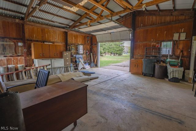51883 Telegraph, Amherst, OH 44001