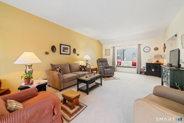 550 Heritage Village A, Southbury, CT 06488