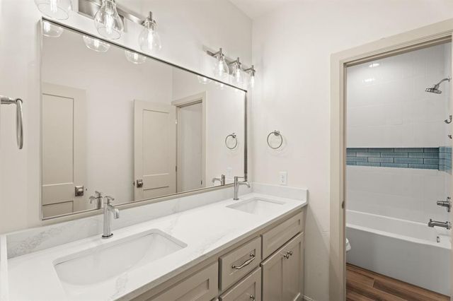2401 Heathery Park, Oklahoma City, OK 73128