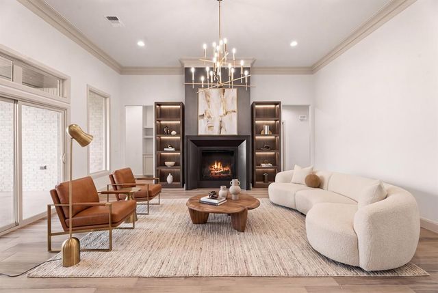 2401 Heathery Park, Oklahoma City, OK 73128