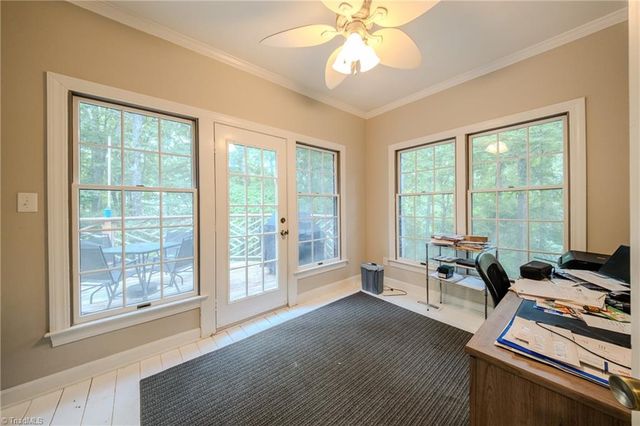 2448 Glen Cove Way, High Point, NC 27265