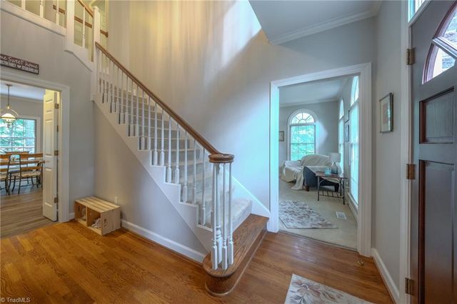 2448 Glen Cove Way, High Point, NC 27265