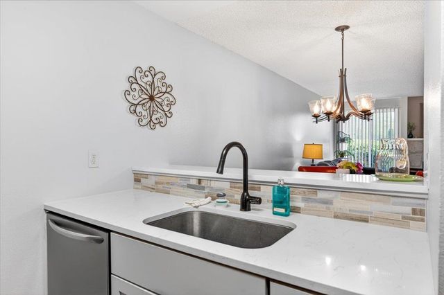 6004 E 6th Ave, Spokane Valley, WA 99212