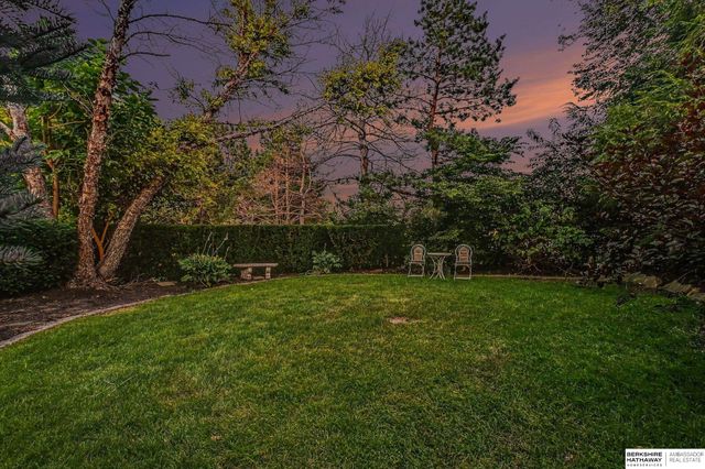 7153 N 115th Street, Omaha, NE 68142