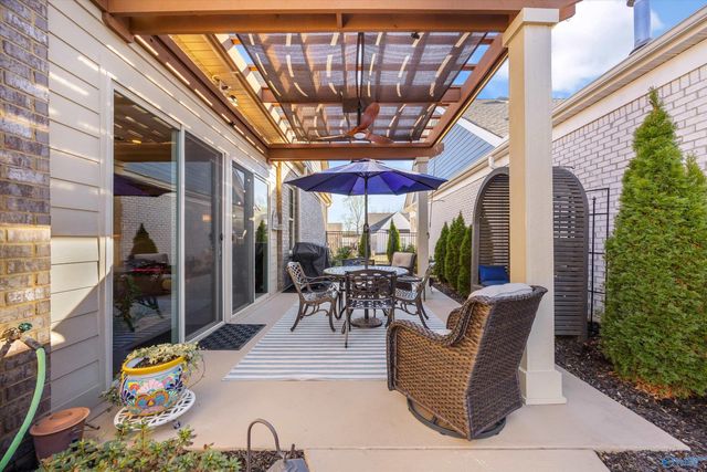 28955 Bungalow Lane NW, Madison, AL 35756