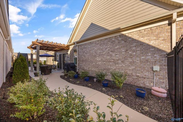 28955 Bungalow Lane NW, Madison, AL 35756