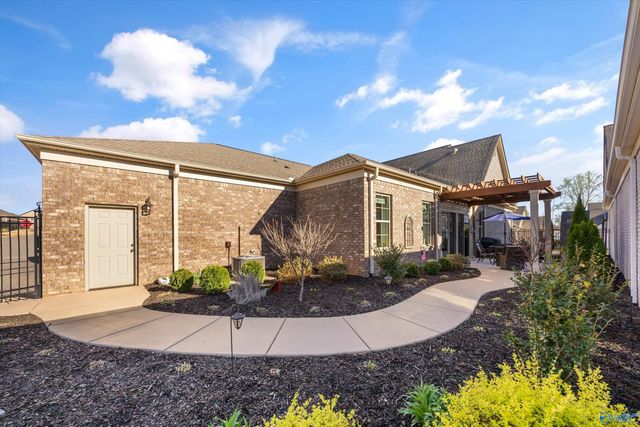 28955 Bungalow Lane NW, Madison, AL 35756