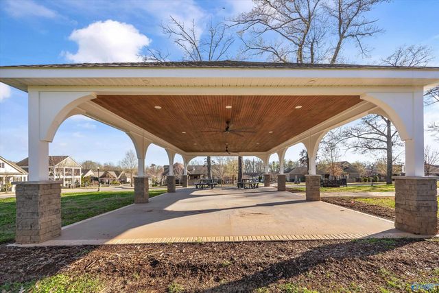 28955 Bungalow Lane NW, Madison, AL 35756