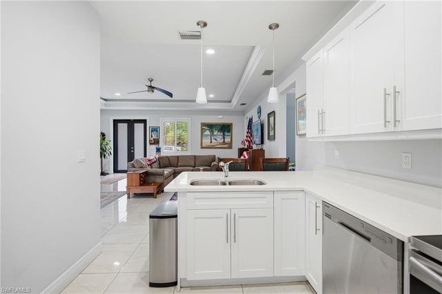 255 Everglades BLVD S, Naples, FL 34117