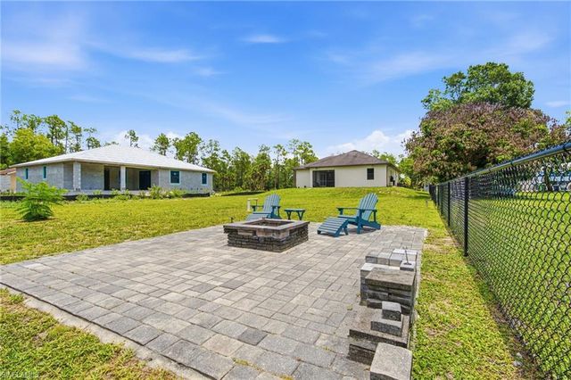 255 Everglades BLVD S, Naples, FL 34117