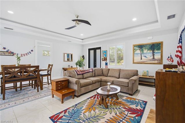 255 Everglades BLVD S, Naples, FL 34117