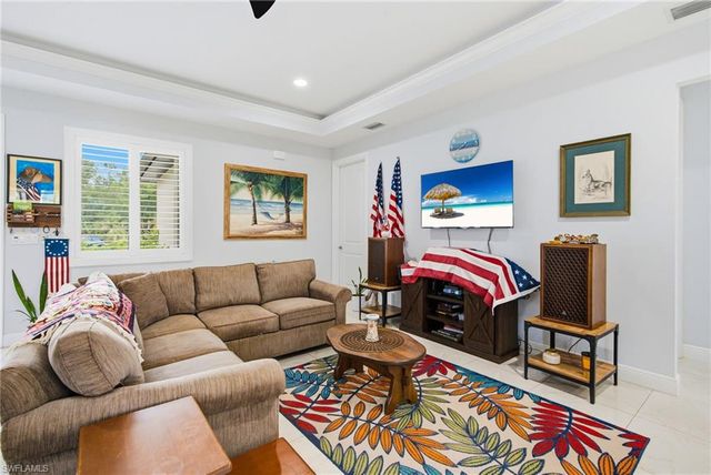 255 Everglades BLVD S, Naples, FL 34117